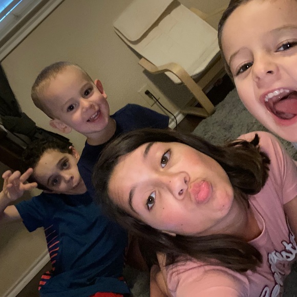 Meet your Posher, Chelsee - Picture 5 of 6